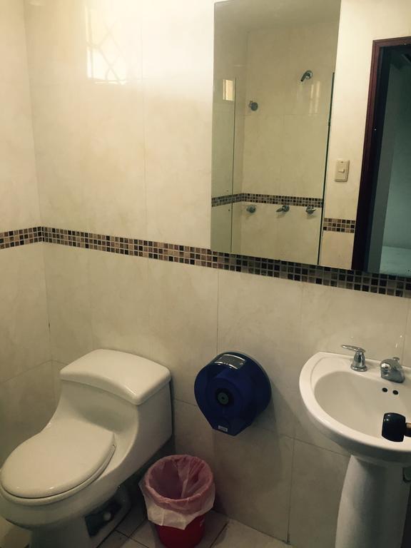 Hotel Continental Plaza Barranquilla بارانكويلا الغرفة الصورة